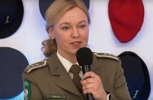 Fot. W-MOSG Straż Graniczną reprezentowała chor. sztab. SG Anna Mauch z W-MOSG 