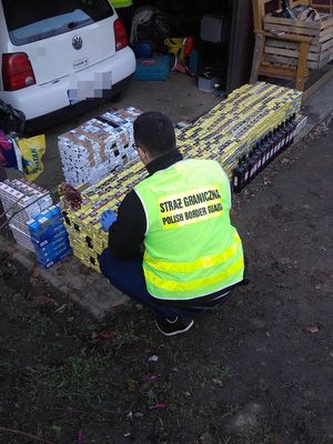 ujawnione nielegalne papierosy