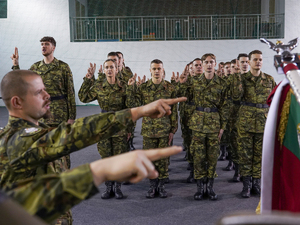 ślubowanie nowych funkcjonariuszy Straży Granicznej ślubowanie nowych funkcjonariuszy Straży Granicznej
