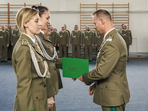 wręczenie aktów mianowania na pierwszy stopień w korpusie chorążych wręczenie aktów mianowania na pierwszy stopień w korpusie chorążych