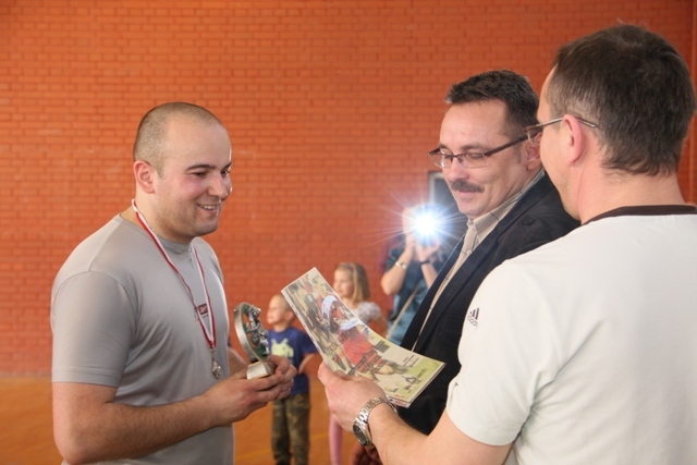 wmosg w formie wszechstronny zawodnik halowka