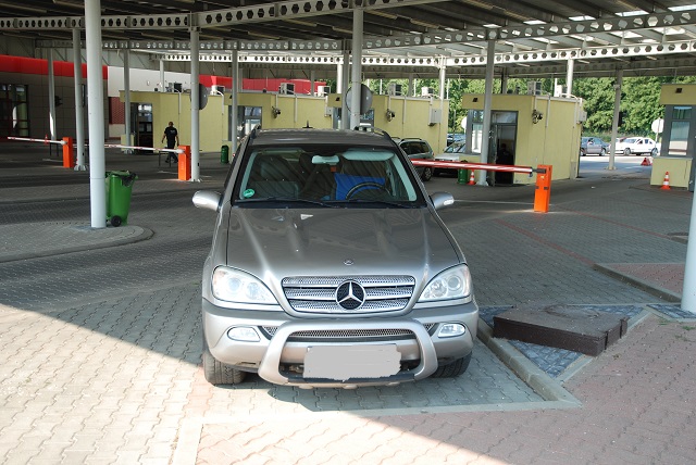 Mercedes Gronowo 2