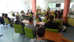 Spotkanie z młodzieżą funkcjonariuszy z PSG w Olsztynie 