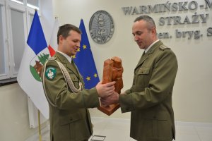 Pożegnanie oficera z mundurem 