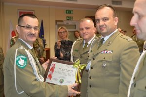 Pożegnanie oficera z mundurem 