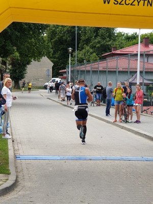 Funkcjonariusz z W-MOSG wywalczył III miejsce w triathlonie 