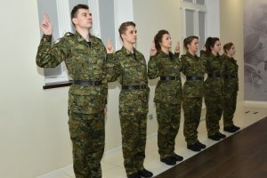 ślubowanie nowych funkcjonariuszy 