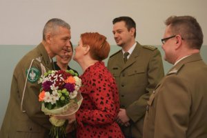 Pożegnanie oficera z mundurem 