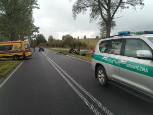 Straż Graniczna pomogła poszkodowanym w wypadku samochodowym 
