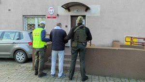 rozbita białorusko-ukraińska zorganizowana grupa przestępcza produkująca nielegalne papierosy 