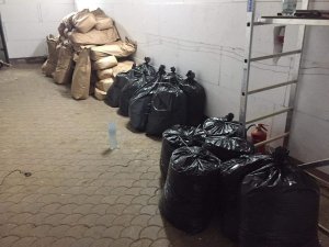 rozbita białorusko-ukraińska zorganizowana grupa przestępcza produkująca nielegalne papierosy 