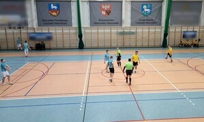 charytatywny turniej halowej piłki nożnej 