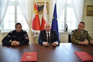 Samorząd województwa wspiera bezpieczeństwo regionu. zdj. Urząd Marszałkowski w Olsztynie 
