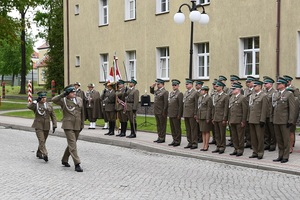 Uroczyste odsłonięcie popiersia upamiętniającego Patrona Warmińsko-Mazurskiego Oddziału SG 