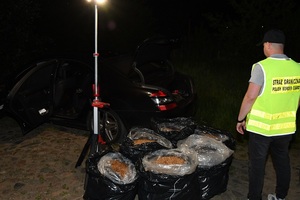prawie 100 kg nielegalnej krajanki tytoniowej 