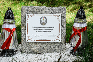 Funkcjonariusze oddali hołd 