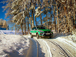 Łączą służbę z pasją