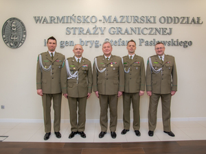 Pożegnanie oficera z mundurem 