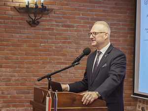 wystąpienie zaproszonych gości 
