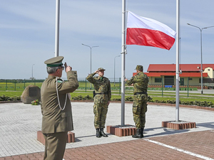 podniesienie Flagi Rzeczypospolitej Polskiej w Placówce Straży Granicznej w Grzechotkach podniesienie Flagi Rzeczypospolitej Polskiej w Placówce Straży Granicznej w Grzechotkach