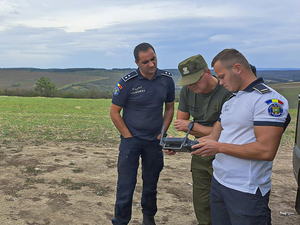 Komendant Placówki Straży Granicznej w Bezledach ppłk SG Piotr Dąbrowski w ramach projektu Staff Exchange 2025 z funkcjonariuszami rumuńskiej służby granicznej Komendant Placówki Straży Granicznej w Bezledach ppłk SG Piotr Dąbrowski w ramach projektu Staff Exchange 2025 z funkcjonariuszami rumuńskiej służby granicznej