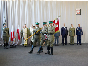 poczet sztandarowy Warmińsko-Mazurskiego Oddziału Straży Granicznej poczet sztandarowy Warmińsko-Mazurskiego Oddziału Straży Granicznej