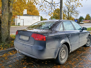 pojazd kierowcy, któremu udaremniono dalszej jazdy pojazd kierowcy, któremu udaremniono dalszej jazdy
