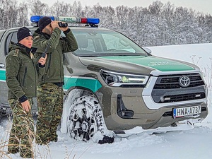 patrol funkcjonariuszy Straży Granicznej podczas obserwacji patrol funkcjonariuszy Straży Granicznej podczas obserwacji