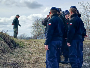uczniowie z wizytą na Placówce Straży Granicznej w Barcianach uczniowie z wizytą na Placówce Straży Granicznej w Barcianach