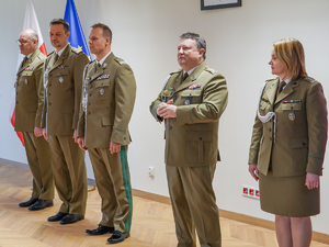 pożegnanie oficera Straży Granicznej z mundurem pożegnanie oficera Straży Granicznej z mundurem