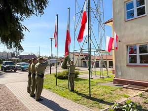 podniesienie flagi państwowej w Placówce Straży Granicznej w Gołdapi podniesienie flagi państwowej w Placówce Straży Granicznej w Gołdapi