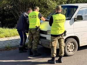funkcjonariusze z Placówki Straży Granicznej w Grzechotkach zatrzymali pijanego kierowcę, obywatela Ukrainy funkcjonariusze z Placówki Straży Granicznej w Grzechotkach zatrzymali pijanego kierowcę, obywatela Ukrainy