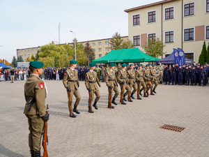 III finał Ogólnopolskiego Przeglądu Musztry Oddziałów o Profilu Mundurowym i Klas Mundurowych III finał Ogólnopolskiego Przeglądu Musztry Oddziałów o Profilu Mundurowym i Klas Mundurowych