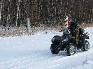 patrol kładem 
