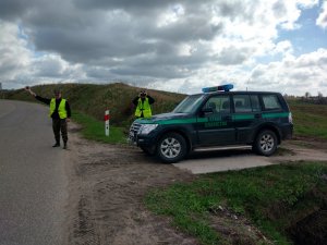 Patrol funkcjonariuszy 