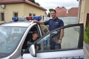 Wizyta funkcjonariuszy Policji w kętrzyńskim ośrodku dla cudzoziemców 